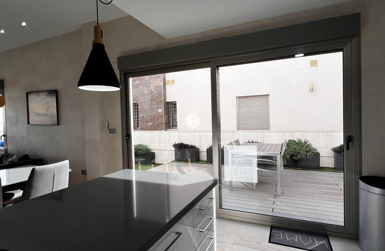 D'occasion - Villa -
Orihuela Costa - Costa Blanca