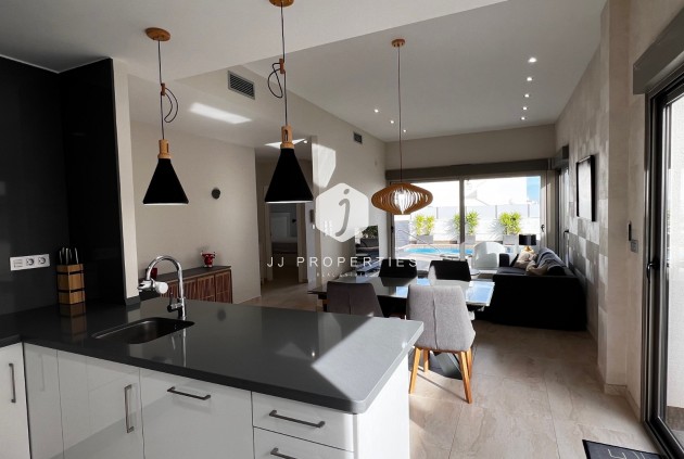 D'occasion - Villa -
Orihuela Costa - Costa Blanca