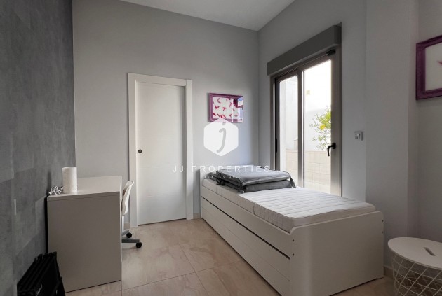 D'occasion - Villa -
Orihuela Costa - Costa Blanca