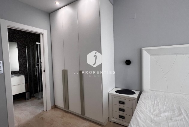 D'occasion - Villa -
Orihuela Costa - Costa Blanca