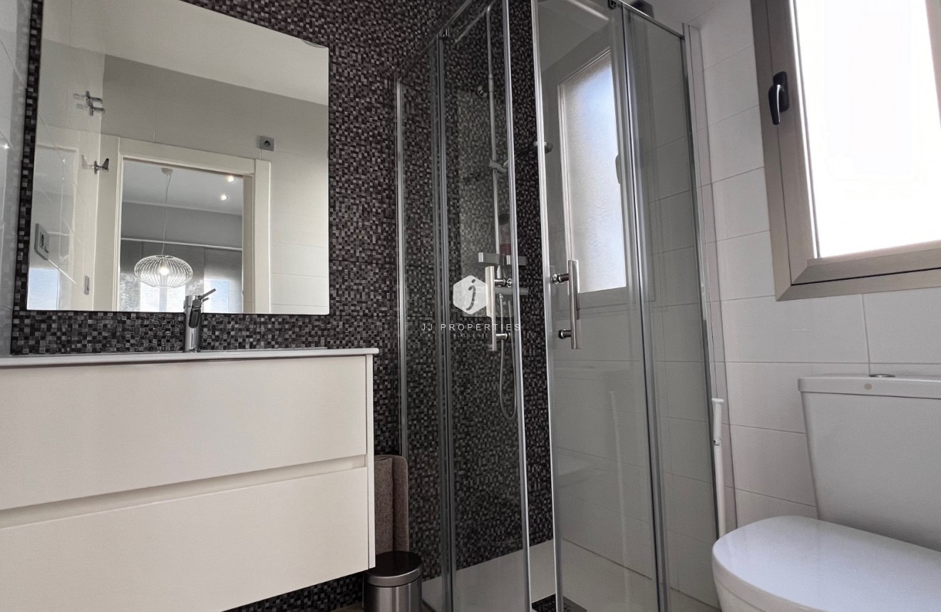 D'occasion - Villa -
Orihuela Costa - Costa Blanca