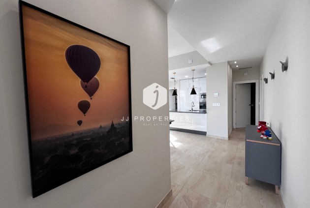 D'occasion - Villa -
Orihuela Costa - Costa Blanca