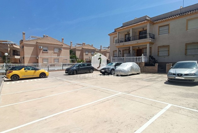 Aus zweiter Hand - Wohnung -
Algorfa - Inland
