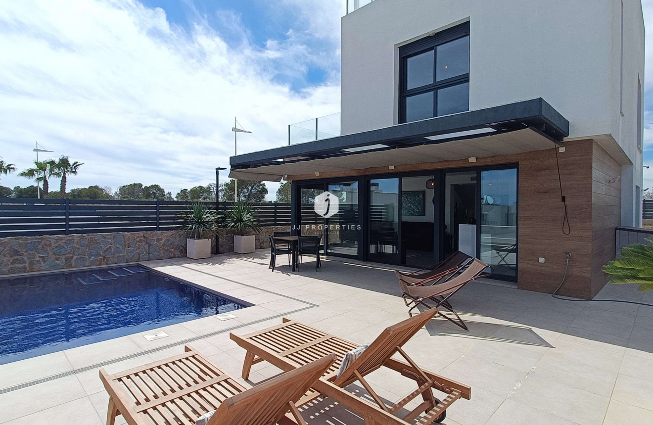 Segunda mano - Villa -
Algorfa - Inland