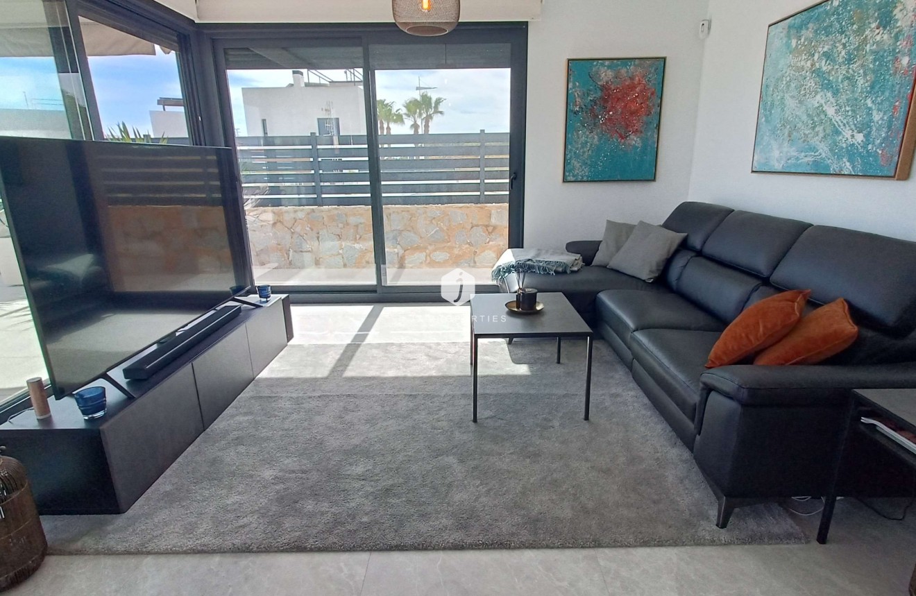Segunda mano - Villa -
Algorfa - Inland