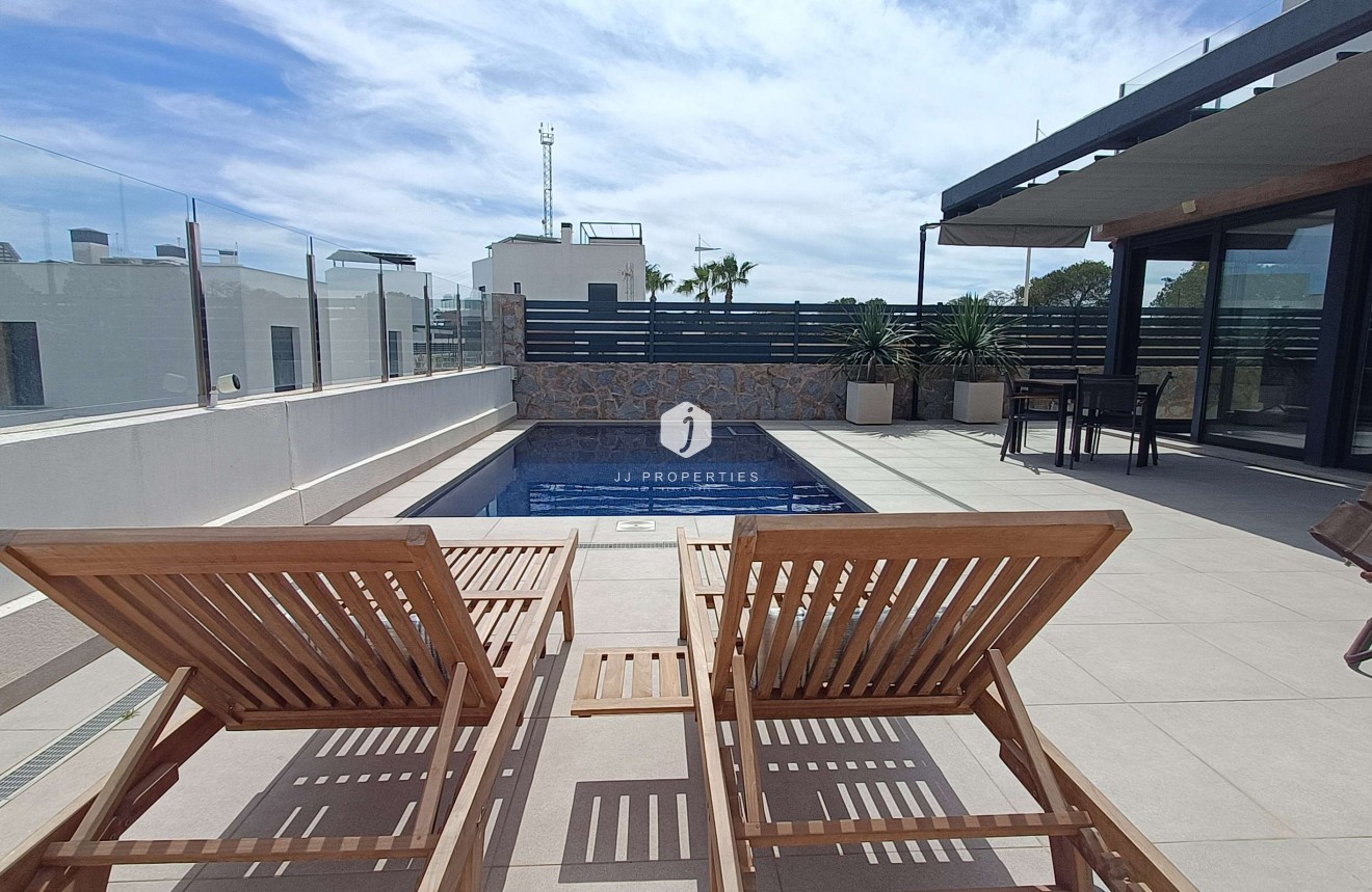 Segunda mano - Villa -
Algorfa - Inland