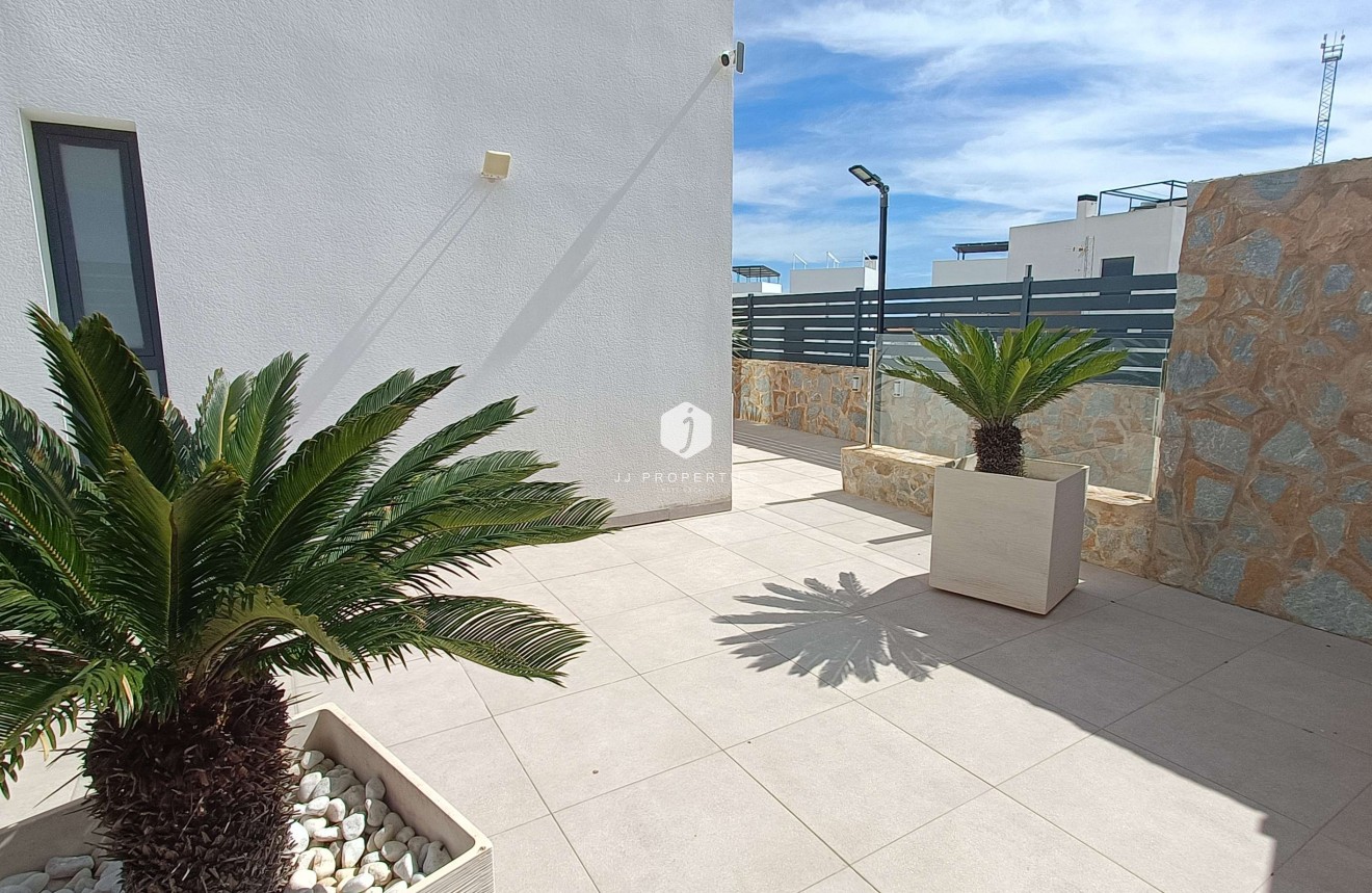 Segunda mano - Villa -
Algorfa - Inland