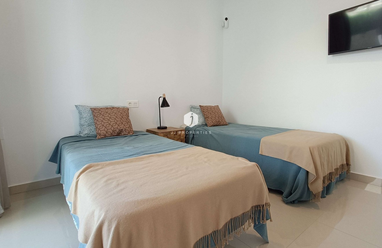 Resale - Apartment / flat -
Algorfa - Inland