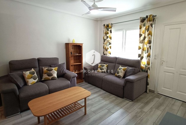 Aus zweiter Hand - Villa -
Rojales - Inland