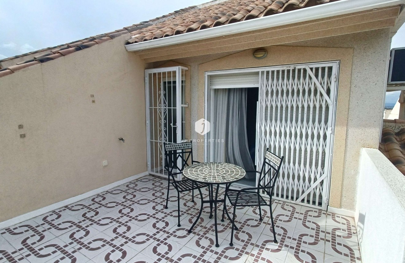 Aus zweiter Hand - Villa -
Rojales - Inland