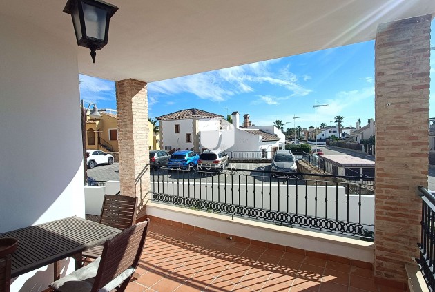 Segunda mano - Villa -
Algorfa - Inland