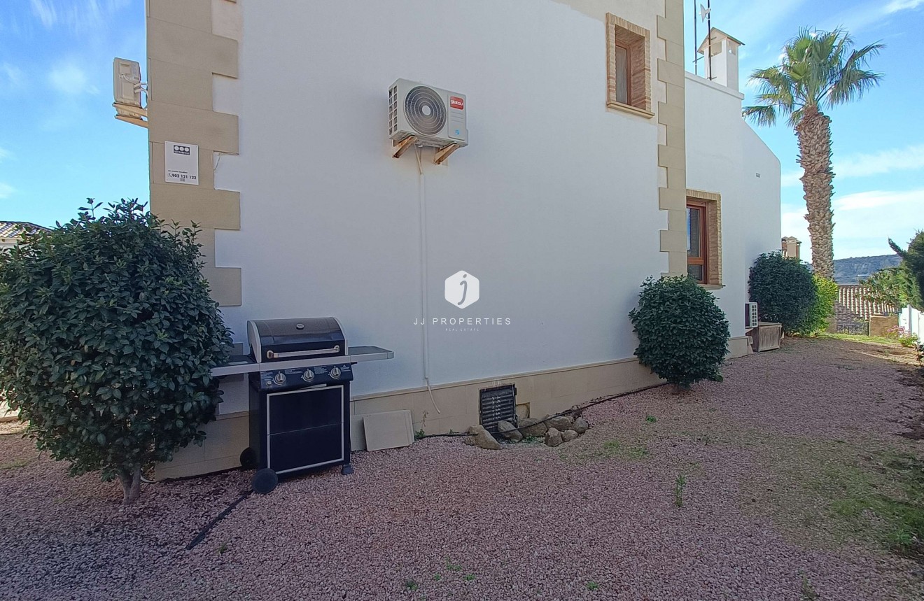 Segunda mano - Villa -
Algorfa - Inland