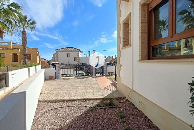 Segunda mano - Villa -
Algorfa - Inland