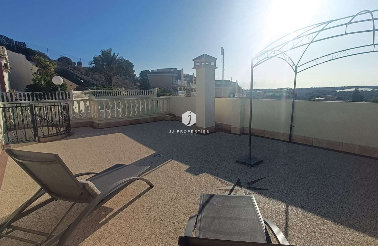 Aus zweiter Hand - Bungalow -
Algorfa - Inland