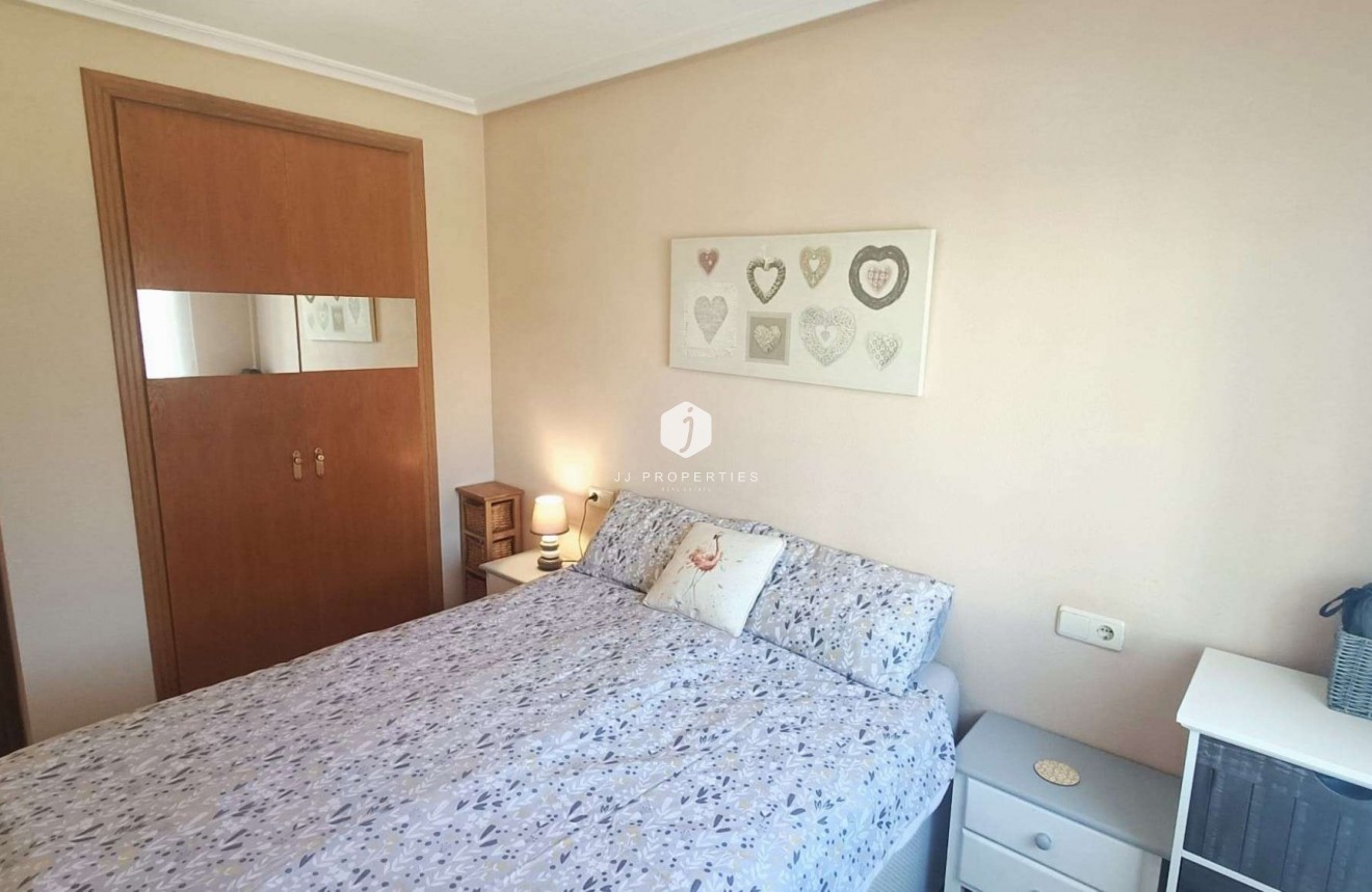 Aus zweiter Hand - Bungalow -
Algorfa - Inland