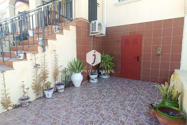 Aus zweiter Hand - Bungalow -
Algorfa - Inland