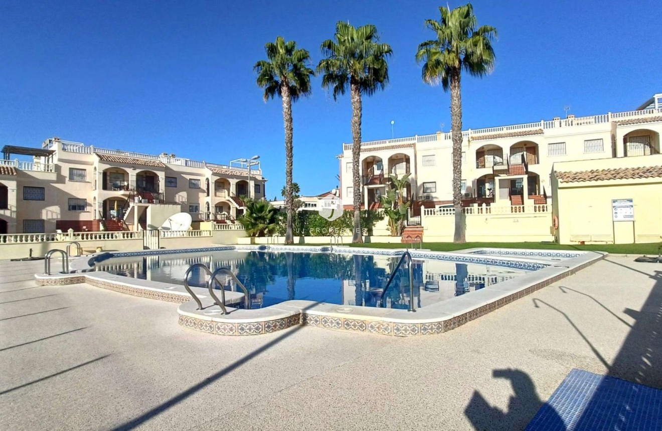 Aus zweiter Hand - Bungalow -
Algorfa - Inland
