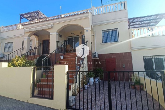 Aus zweiter Hand - Bungalow -
Algorfa - Inland