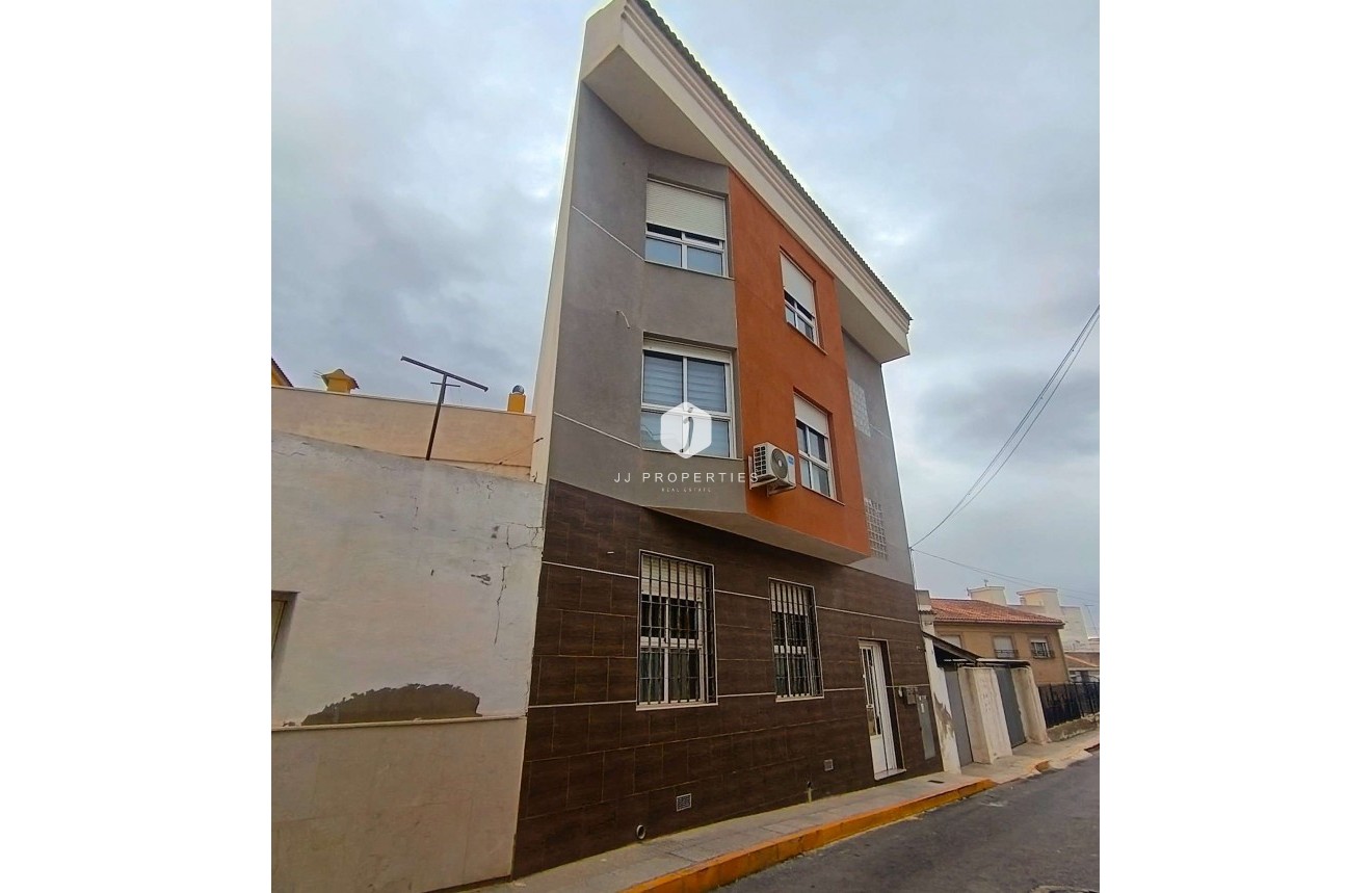 Resale - Apartment / flat -
Benijofar - Costa Blanca
