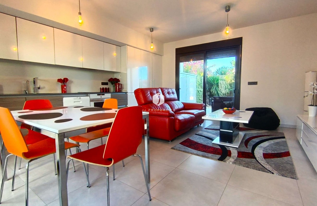 D'occasion - Appartement -
Algorfa - Inland