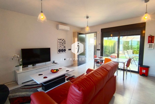 D'occasion - Appartement -
Algorfa - Inland