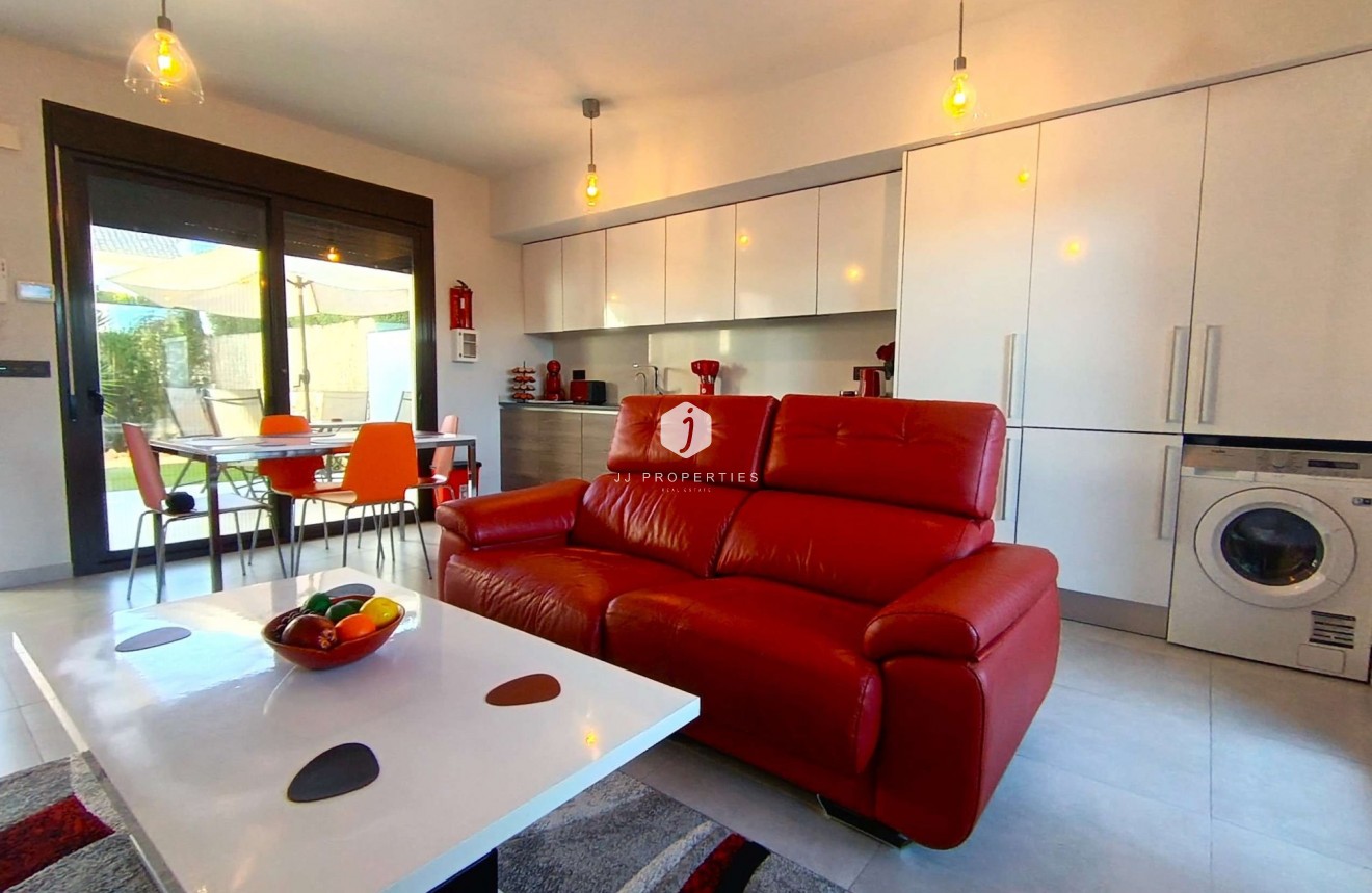 D'occasion - Appartement -
Algorfa - Inland