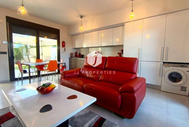 D'occasion - Appartement -
Algorfa - Inland
