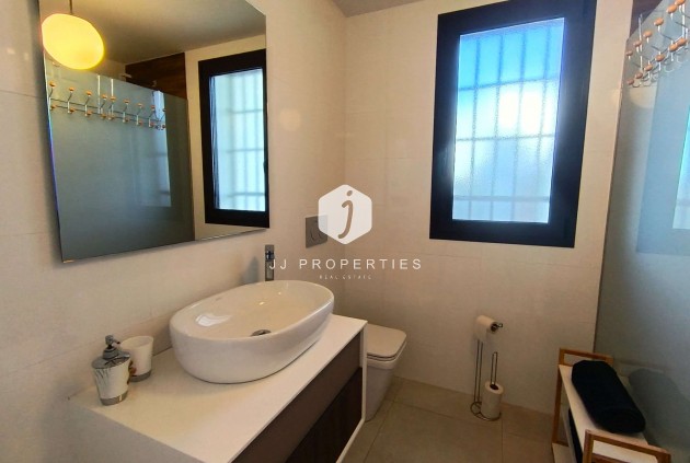 D'occasion - Appartement -
Algorfa - Inland