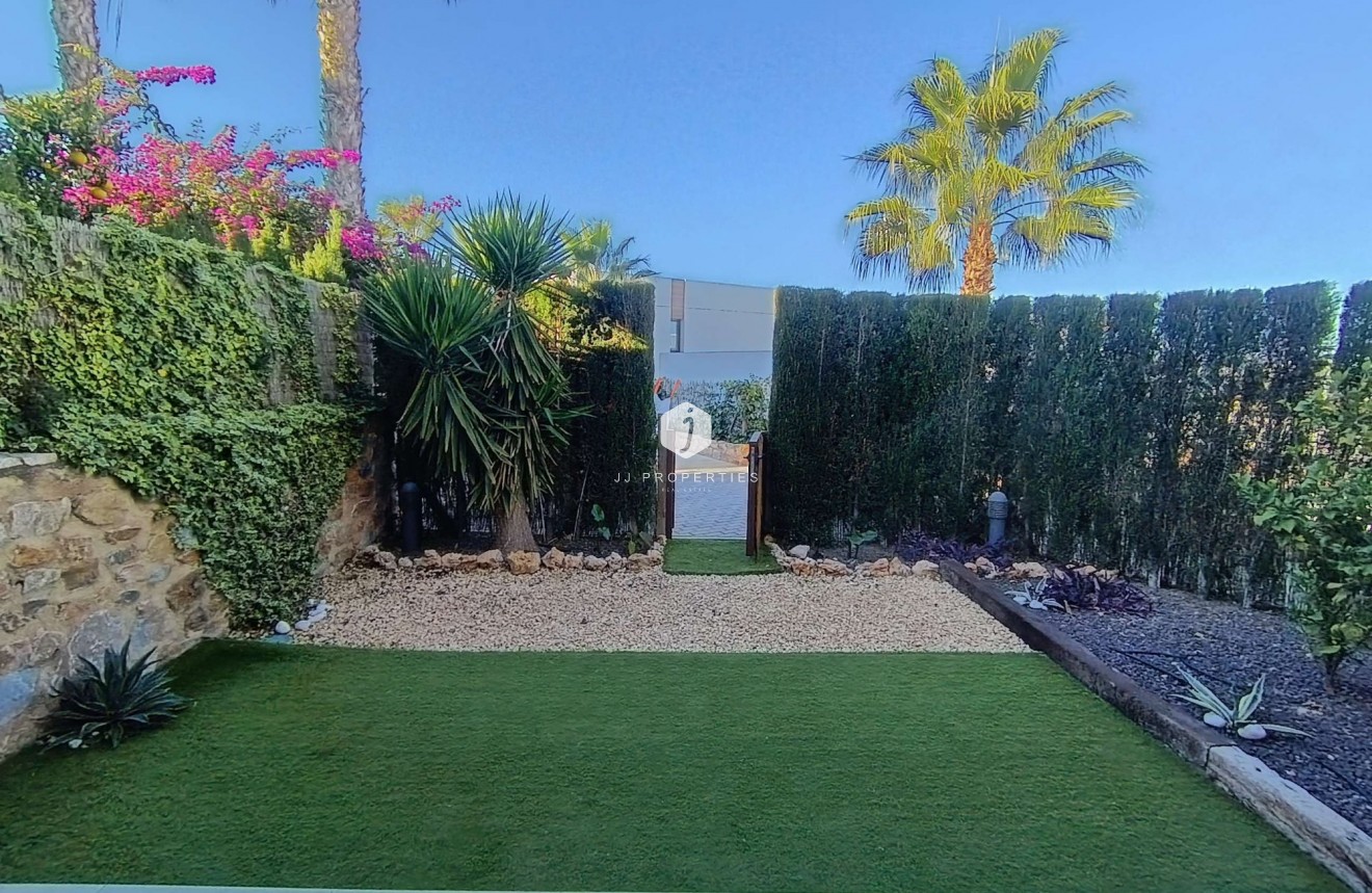 D'occasion - Appartement -
Algorfa - Inland