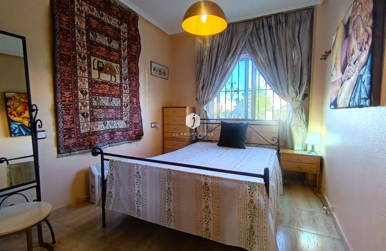 Aus zweiter Hand - Wohnung -
Torrevieja - Costa Blanca
