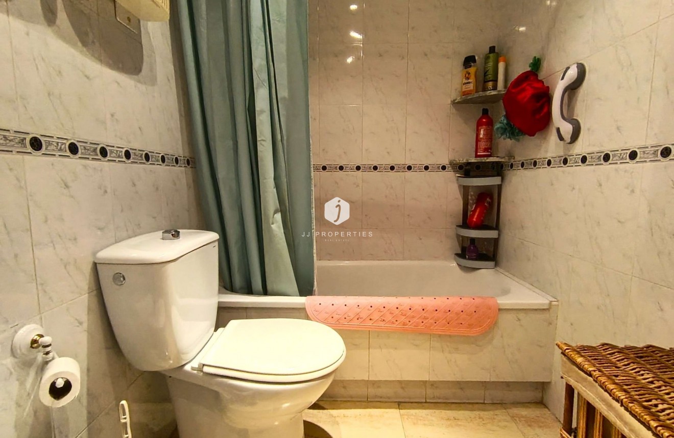 Aus zweiter Hand - Wohnung -
Torrevieja - Costa Blanca