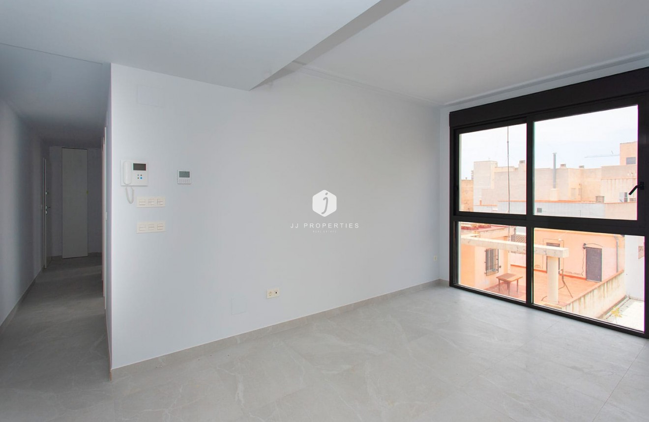 Resale - Apartment / flat -
Torrevieja - Costa Blanca