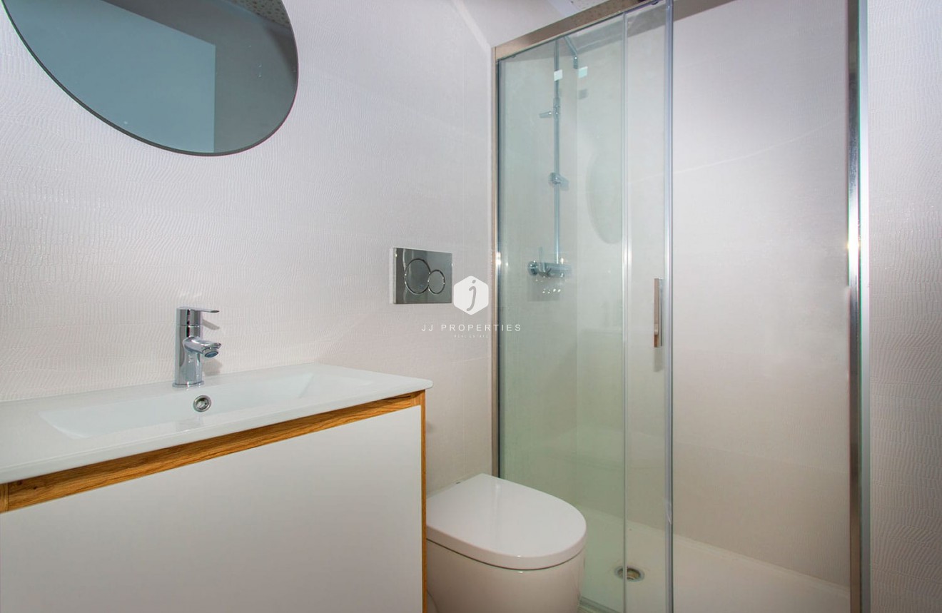 Resale - Apartment / flat -
Torrevieja - Costa Blanca