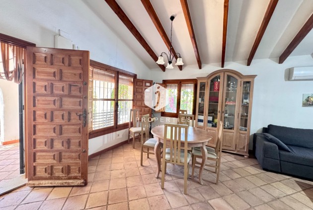 D'occasion - Villa -
Orihuela Costa - Costa Blanca