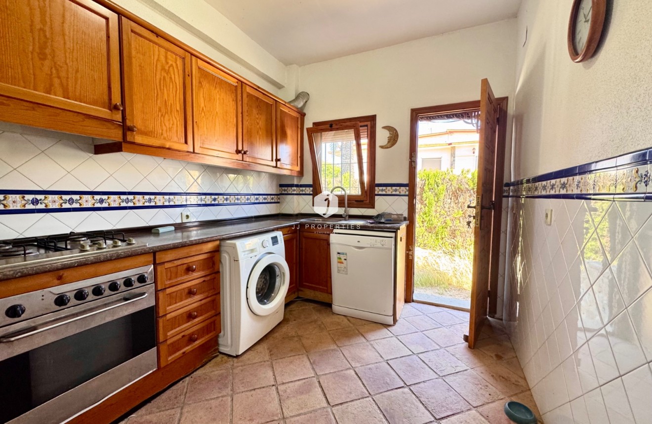 D'occasion - Villa -
Orihuela Costa - Costa Blanca