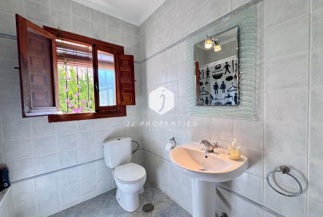D'occasion - Villa -
Orihuela Costa - Costa Blanca