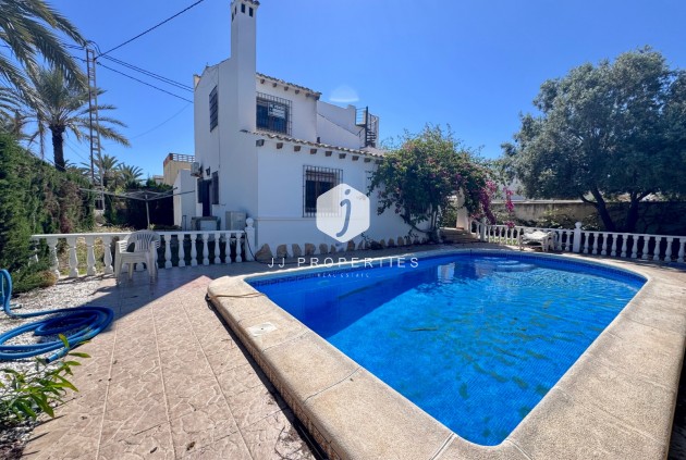 D'occasion - Villa -
Orihuela Costa - Costa Blanca