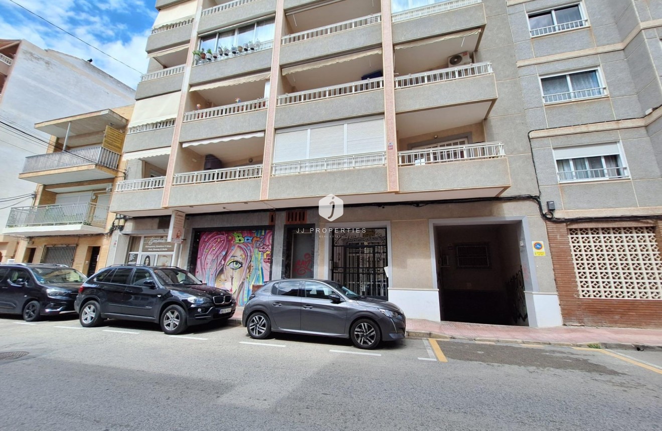 Aus zweiter Hand - Wohnung -
Torrevieja - Playa de los Locos