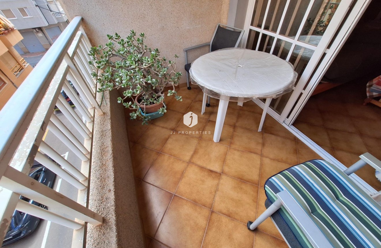 Aus zweiter Hand - Wohnung -
Torrevieja - Playa de los Locos