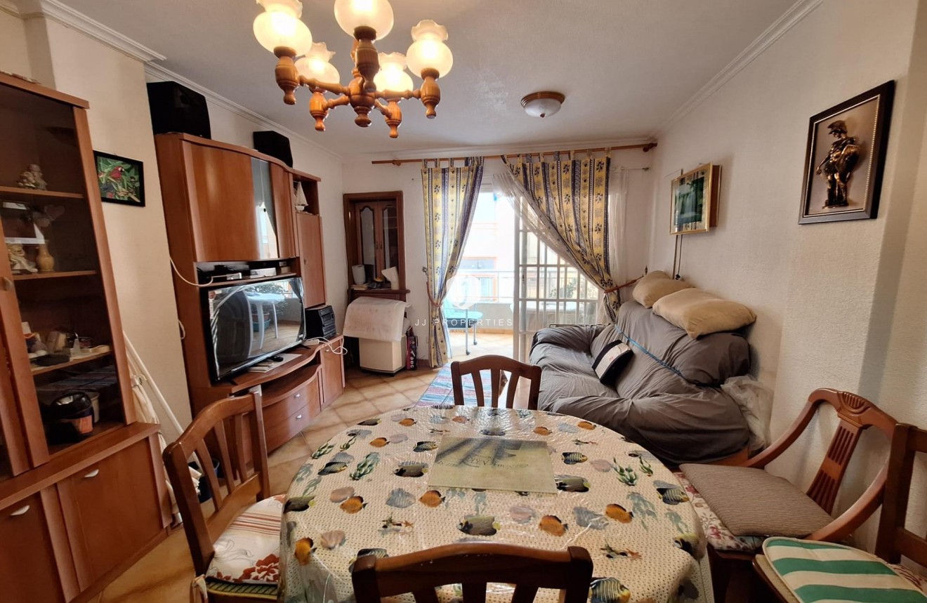 Aus zweiter Hand - Wohnung -
Torrevieja - Playa de los Locos