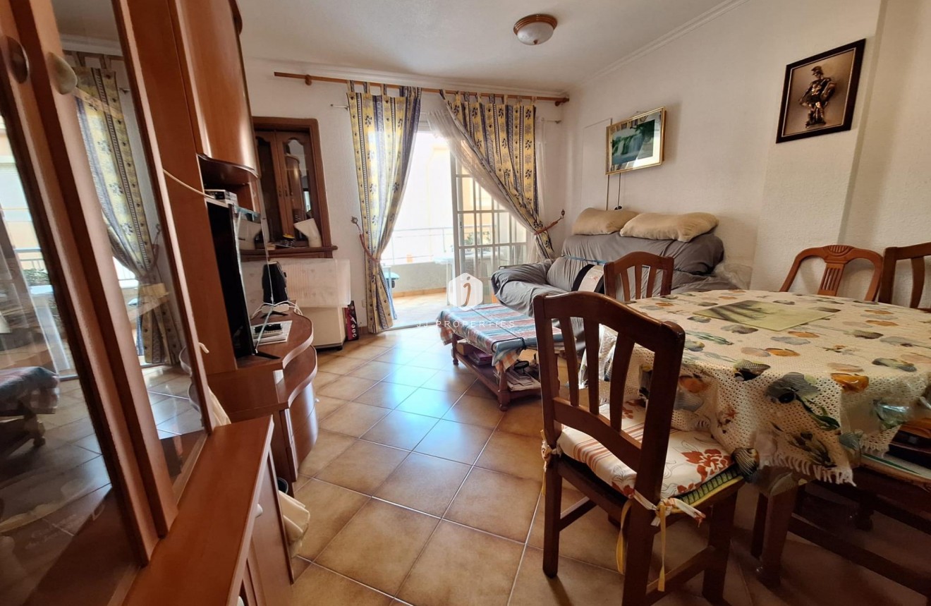 Aus zweiter Hand - Wohnung -
Torrevieja - Playa de los Locos