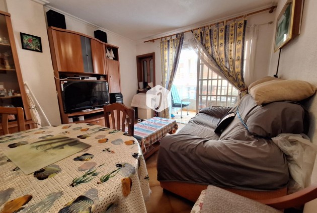 Aus zweiter Hand - Wohnung -
Torrevieja - Playa de los Locos