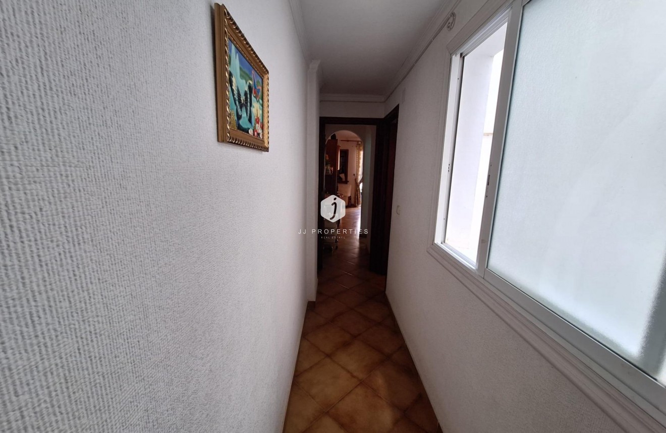 Aus zweiter Hand - Wohnung -
Torrevieja - Playa de los Locos