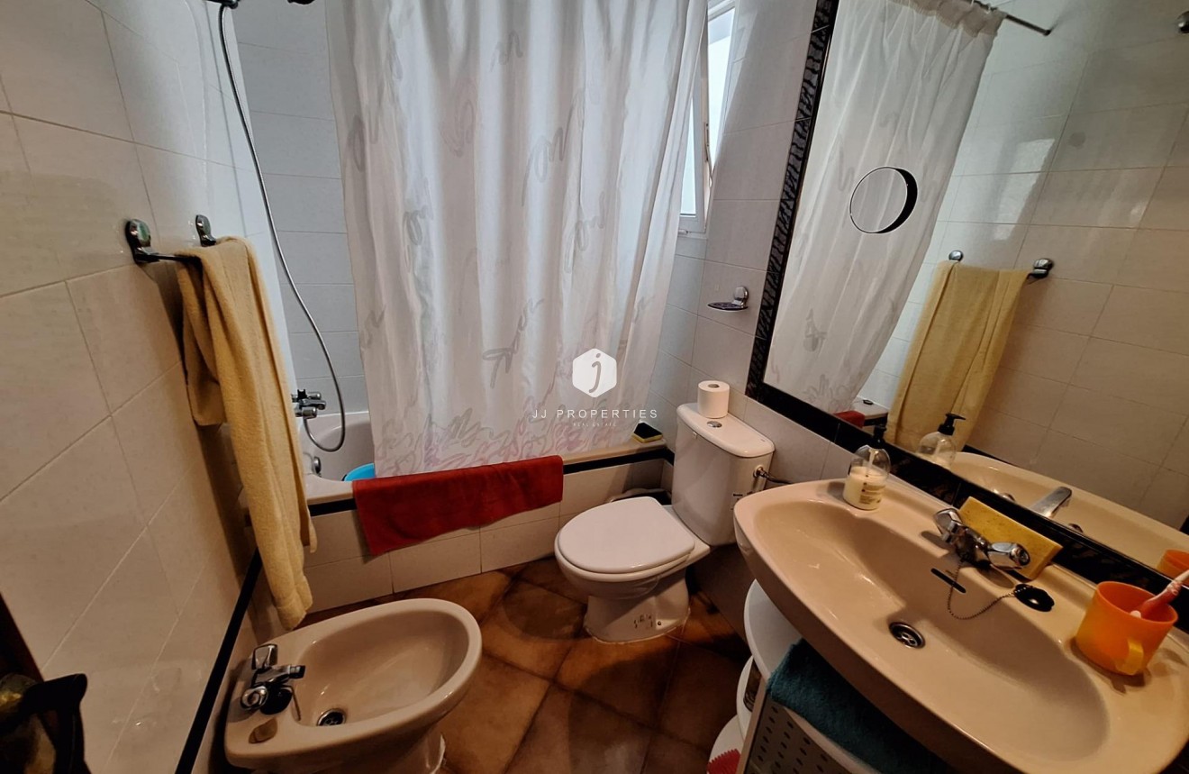 Aus zweiter Hand - Wohnung -
Torrevieja - Playa de los Locos