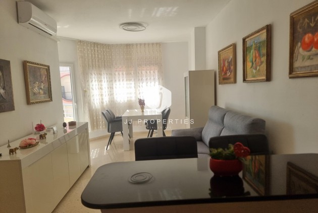 Resale - Apartment / flat -
Torrevieja - Playa de los Locos