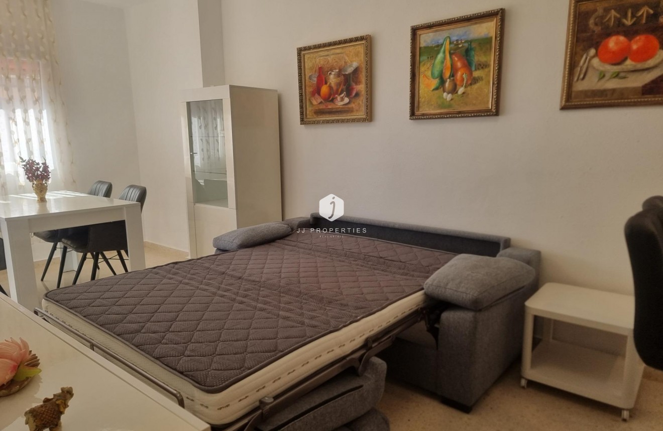 Resale - Apartment / flat -
Torrevieja - Playa de los Locos