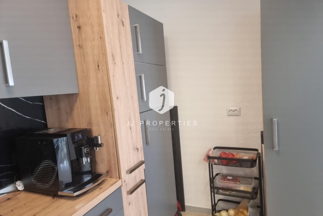 Resale - Apartment / flat -
Torrevieja - Playa de los Locos