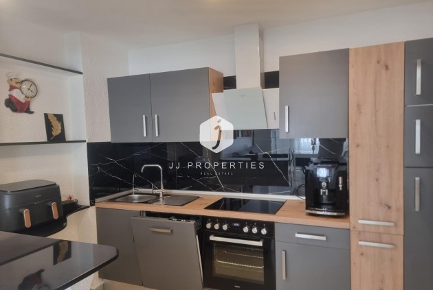 Resale - Apartment / flat -
Torrevieja - Playa de los Locos