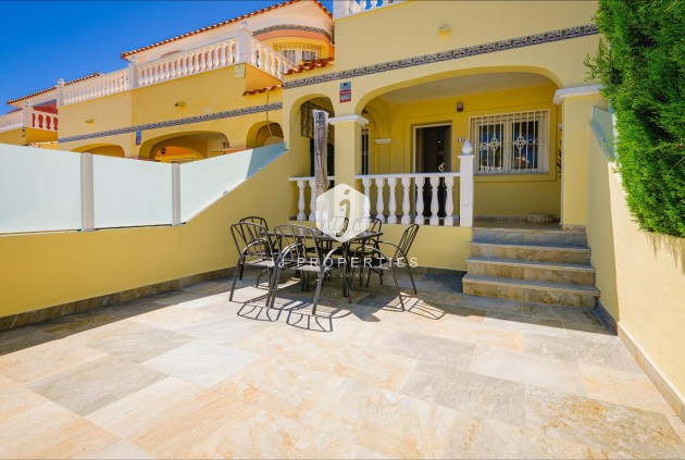 D'occasion - Chalet -
Orihuela Costa - Las Filipinas