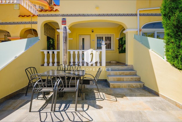 D'occasion - Chalet -
Orihuela Costa - Las Filipinas